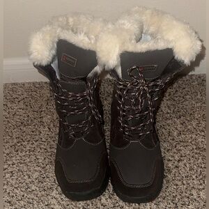 Alpine Design Brown Winter Snow Boots with Cream Fur